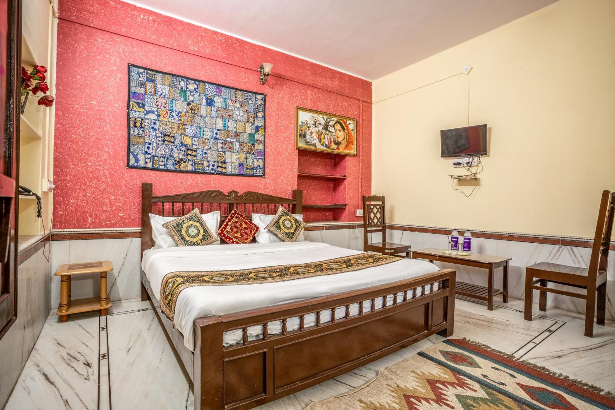 Hotel Classic Dzsaiszalmer Kültér fotó