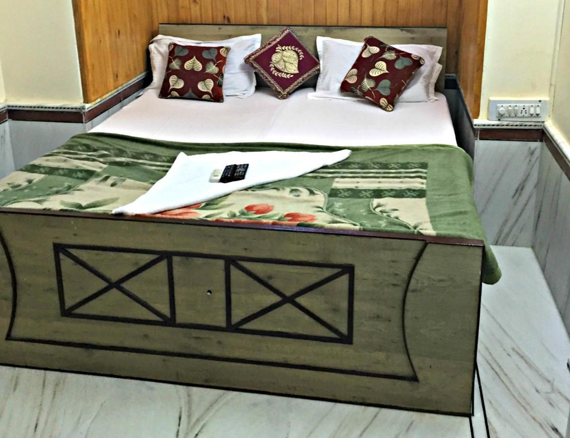 Hotel Classic Dzsaiszalmer Kültér fotó
